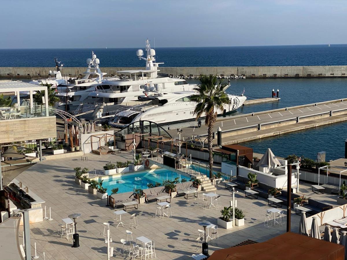 Barco Muy Romantico Con Parking! 산트 아드리아 데 베소스 외부 사진