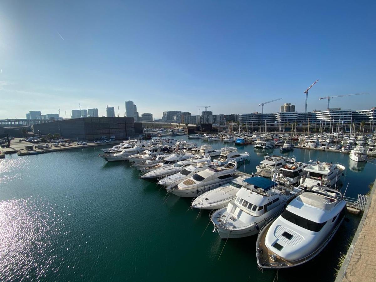Barco Muy Romantico Con Parking! 산트 아드리아 데 베소스 외부 사진